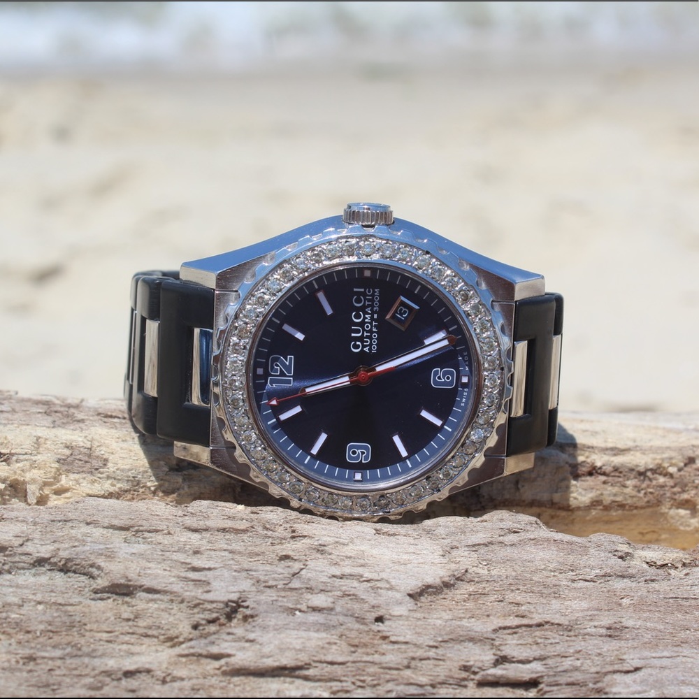 Gucci Pantheon 1.5ct Diamond Bezel Swiss Automatic Men’s Watch